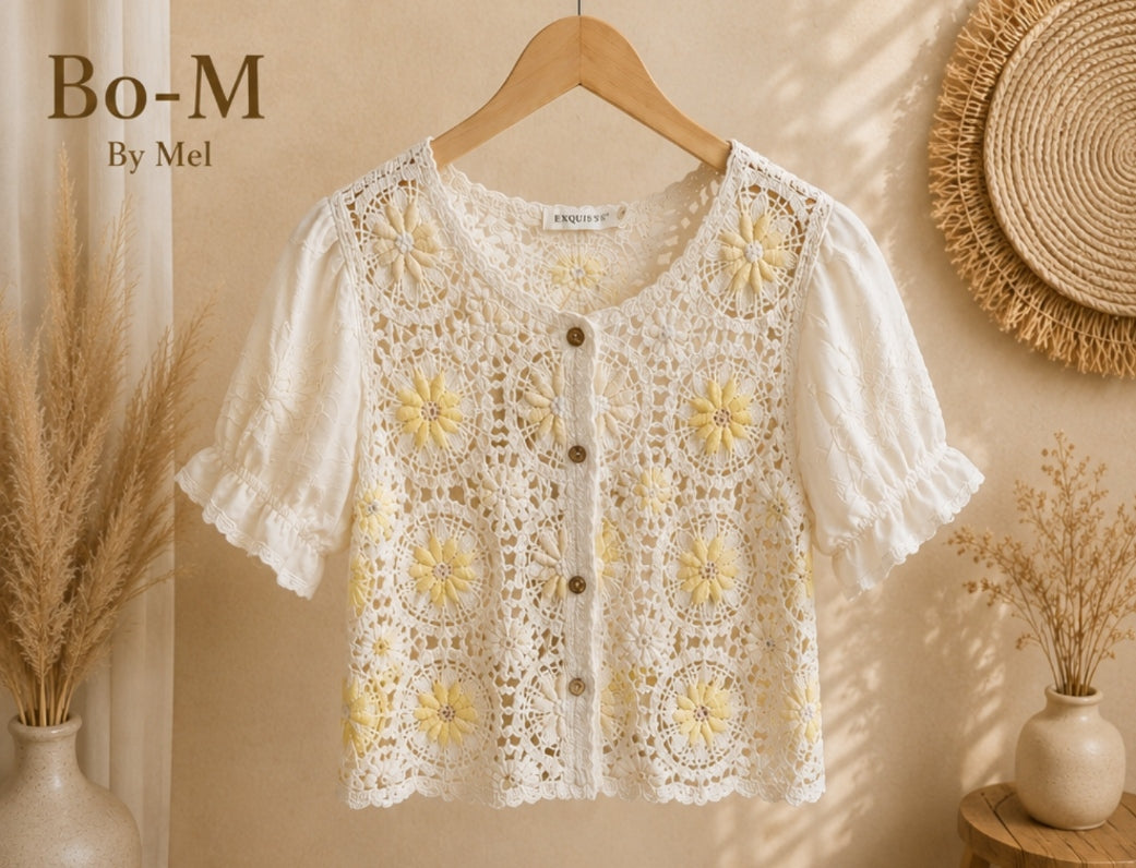 top chemisier en crochet a motifs floraux